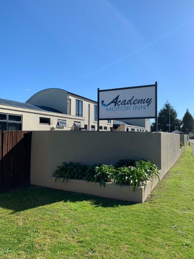 Academy Motor Inn Тауранга Экстерьер фото
